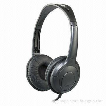 Active noise cancellation headphone with stereo sound